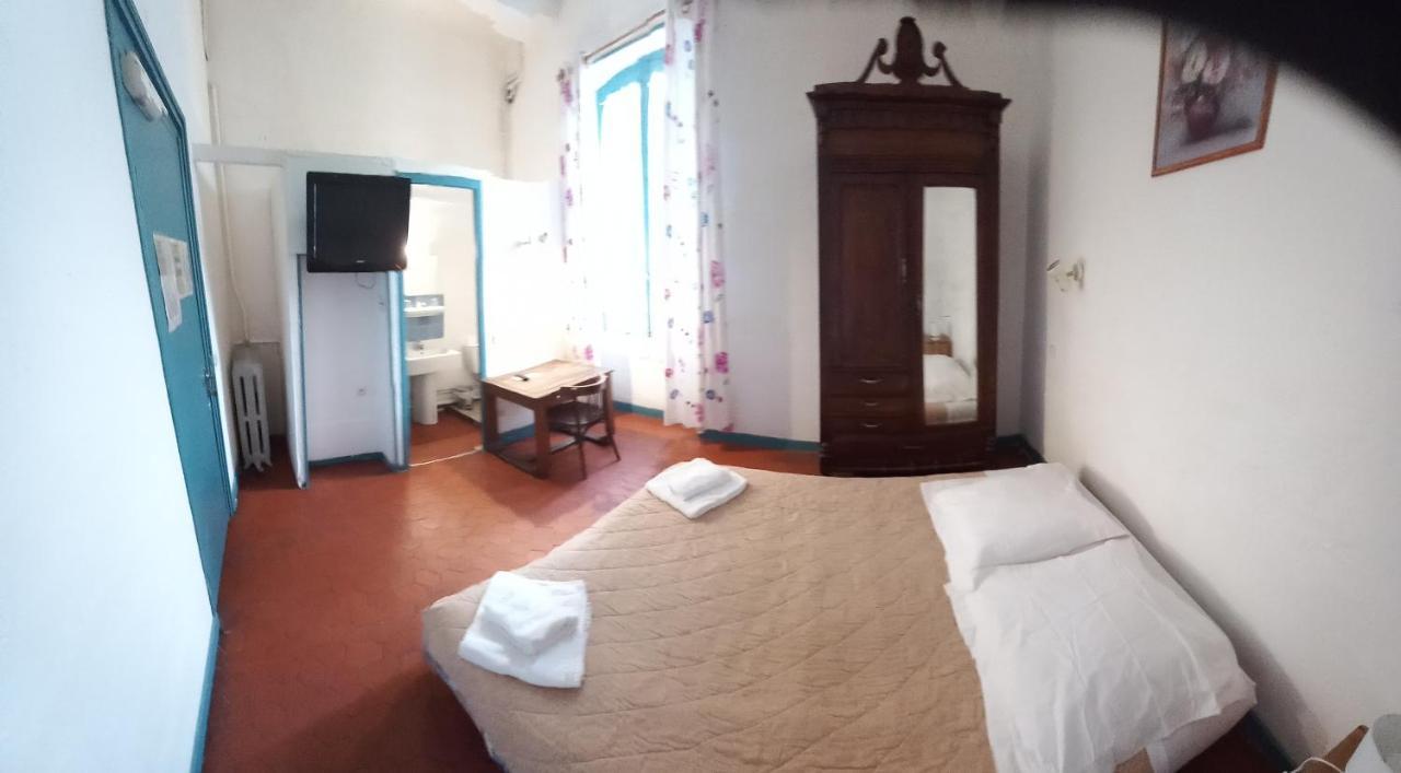 Hotel Du Cours Пертюі Екстер'єр фото