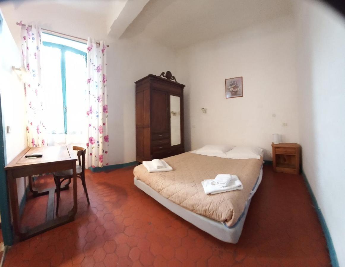Hotel Du Cours Пертюі Екстер'єр фото