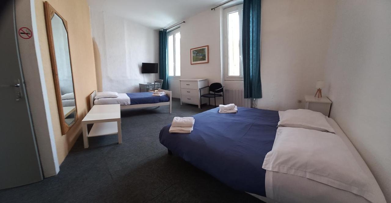 Hotel Du Cours Пертюі Екстер'єр фото