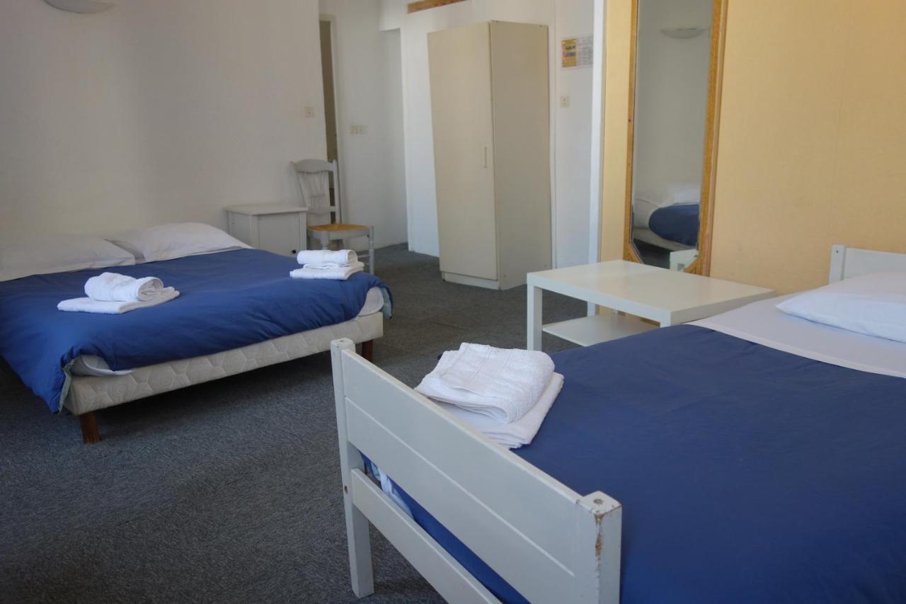 Hotel Du Cours Пертюі Екстер'єр фото